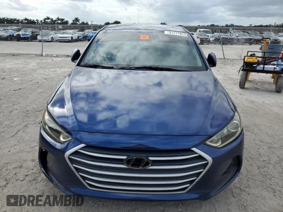 ✅ 2018 Hyundai Elantra SEL • VIN: 5NPD84LF3JH396043 • Lot: 91777815. Wystawiony na Copart z przebiegiem 185 691 mil. Bezpłatny archiwum sprzedaży aukcyjnych z USA i szczegółowy raport historii pojazdu na DreamBid. Zdjęcie 5.