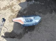 ✅ 2021 Chevrolet Traverse LT • VIN: 1GNERHKW5MJ208314 • Lot: 43416994. Wystawiony na IAAI z przebiegiem 106 936 mil. Bezpłatny archiwum sprzedaży aukcyjnych z USA i szczegółowy raport historii pojazdu na DreamBid. Zdjęcie 20.