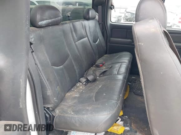 ✅ 2004 Chevrolet Silverado 2500HD • VIN: 1GBHC29U94E392193 • Лот: 41441538. Опубликован ранее на IAAI с пробегом 149 591 миль. Бесплатный доступ к архиву аукционных продаж из США и подробный отчёт об истории автомобиля на DreamBid. Изображение 8.