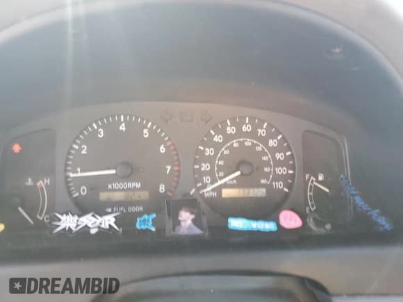 ✅ 1998 Toyota Corolla LE • VIN: 1NXBR18E5WZ099366 • Лот: 87099535. Опубликован ранее на Copart с пробегом 173 725 миль. Бесплатный доступ к архиву аукционных продаж из США и подробный отчёт об истории автомобиля на DreamBid. Изображение 9.