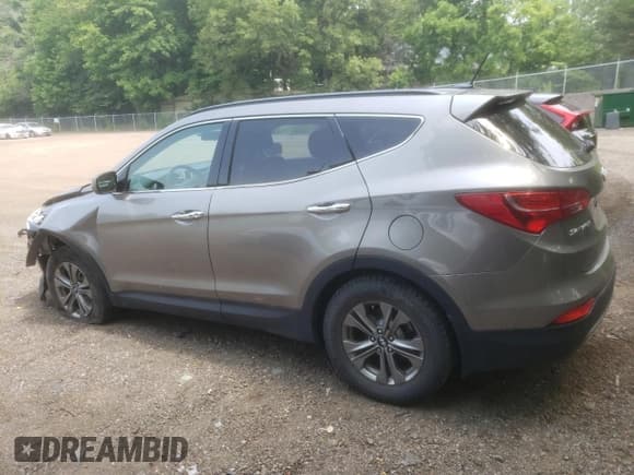 ✅ 2015 Hyundai Santa Fe Limited • VIN: 5XYZUDLA6FG269405 • Лот: 56816843. Опубликован ранее на Copart с пробегом 227 025 миль. Бесплатный доступ к архиву аукционных продаж из США и подробный отчёт об истории автомобиля на DreamBid. Изображение 2.