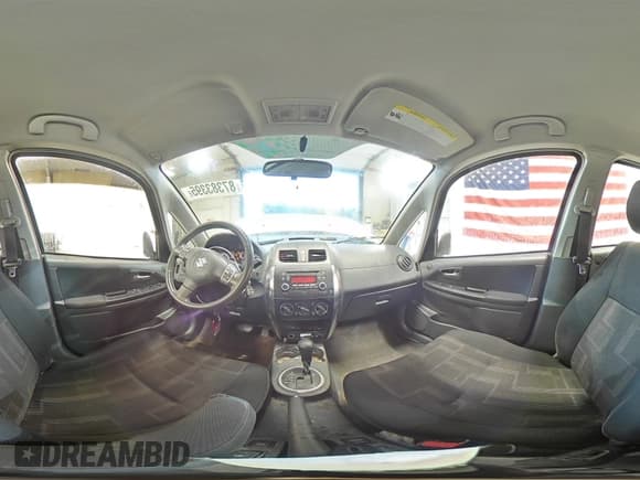 ✅ 2011 Suzuki SX4 Crossover • VIN: JS2YB5A35B6303235 • Lot: 87383395. Wystawiony na Copart z przebiegiem 177 945 mil. Bezpłatny archiwum sprzedaży aukcyjnych z USA i szczegółowy raport historii pojazdu na DreamBid. Zdjęcie 14.