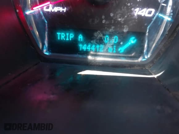 ✅ 2011 Ford Taurus SEL • VIN: 1FAHP2HW6BG103099 • Lot: 42064527. Wystawiony na IAAI z przebiegiem 144 412 mil. Bezpłatny archiwum sprzedaży aukcyjnych z USA i szczegółowy raport historii pojazdu na DreamBid. Zdjęcie 15.