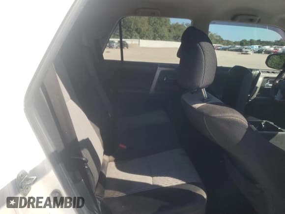 ✅ 2014 Toyota 4Runner Limited • VIN: JTEBU5JR7E5190585 • Лот: 81112705. Опубликован ранее на Copart с пробегом 224 974 миль. Бесплатный доступ к архиву аукционных продаж из США и подробный отчёт об истории автомобиля на DreamBid. Изображение 10.