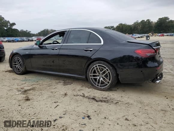 ✅ 2021 Mercedes-Benz E 53 AMG • VIN: W1KZF6BB7MA944472 • Lot: 72200412. Listed on Copart with 35,323 mi. Free auction sales archive from the USA and detailed vehicle history report at DreamBid. Image 2.