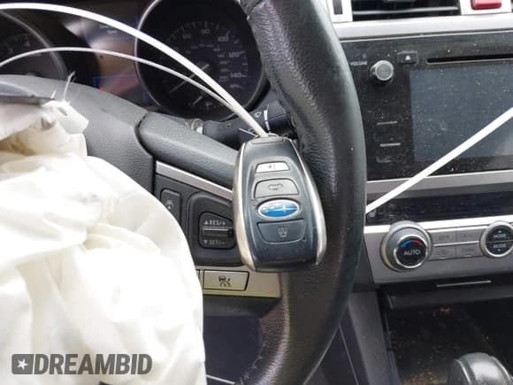 ✅ 2017 Subaru Outback Limited • VIN: 4S4BSANC2H3288864 • Lot: 43021876. Wystawiony na IAAI z przebiegiem 92 923 mil. Bezpłatny archiwum sprzedaży aukcyjnych z USA i szczegółowy raport historii pojazdu na DreamBid. Zdjęcie 11.