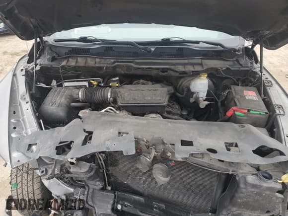 ✅ 2010 Dodge 1500 ST • VIN: 3D7JB1EP5AG104772 • Lot: 84306824. Wystawiony na Copart z przebiegiem 96 708 mil. Bezpłatny archiwum sprzedaży aukcyjnych z USA i szczegółowy raport historii pojazdu na DreamBid. Zdjęcie 11.