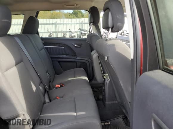 ✅ 2010 Dodge Journey SXT • VIN: 3D4PG5FV4AT162389 • Лот: 91843345. Опубликован ранее на Copart с пробегом 217 377 миль. Бесплатный доступ к архиву аукционных продаж из США и подробный отчёт об истории автомобиля на DreamBid. Изображение 11.