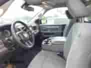 2013 Ram 1500 Express z VIN 3C6JR6ATXDG572482, wystawiony jako IAAI lot #42891027 z przebiegiem 144 622 mil mil oraz . Historia ofert i sprzedaży dostępna na DreamBid. Obrazek 5.