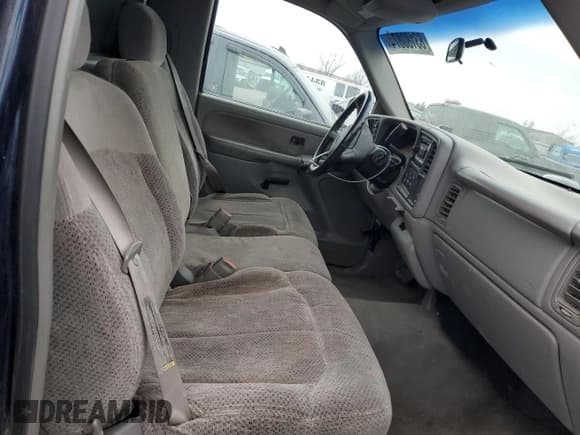 ✅ 1999 Chevrolet Silverado 1500 • VIN: 1GCEK14T6XE185419 • Лот: 83180874. Опубликован ранее на Copart с пробегом 179 444 миль. Бесплатный доступ к архиву аукционных продаж из США и подробный отчёт об истории автомобиля на DreamBid. Изображение 10.