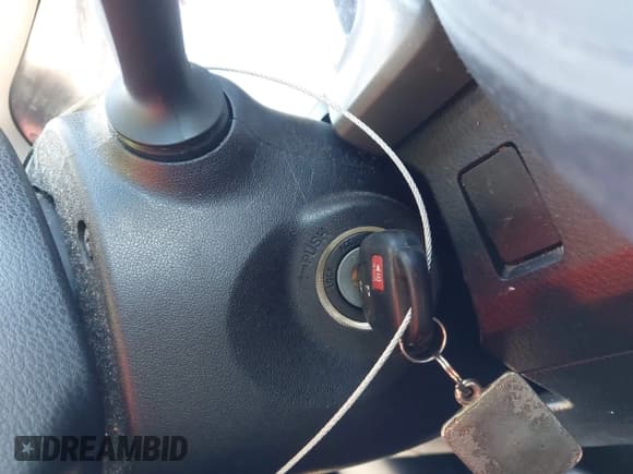 ✅ 2017 Toyota RAV4 LE • VIN: 2T3BFREV4HW663482 • Lot: 43615302. Listed on IAAI with 87,342 mi. Free auction sales archive from the USA and detailed vehicle history report at DreamBid. Image 11.