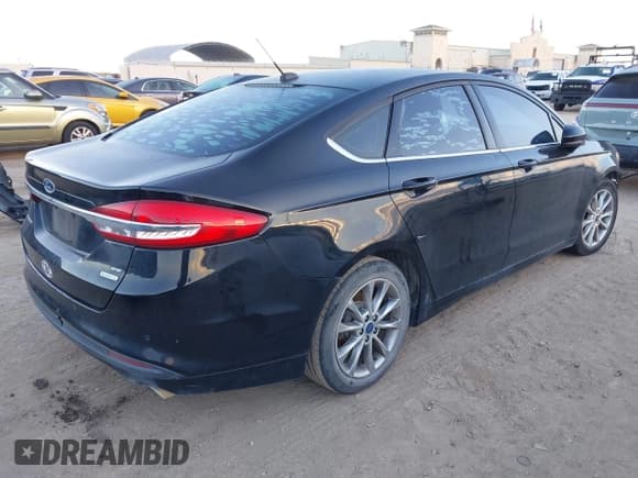 ✅ 2017 Ford Fusion SE • VIN: 3FA6P0HD3HR299062 • Lot: 43873287. Listed on IAAI with 115,321 mi. Free auction sales archive from the USA and detailed vehicle history report at DreamBid. Image 4.