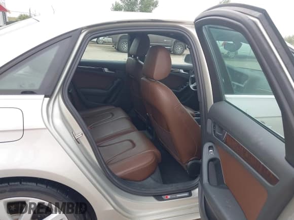 ✅ 2014 Audi A4 Premium • VIN: WAUBFAFL1EN017976 • Lot: 42951150. Listed on IAAI with 112,337 mi. Free auction sales archive from the USA and detailed vehicle history report at DreamBid. Image 8.