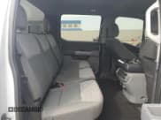 ✅ 2022 Ford F-150 XLT • VIN: 1FTFW1E50NKE55767 • Lot: 81140775. Wystawiony na Copart z przebiegiem 48 894 mil. Bezpłatny archiwum sprzedaży aukcyjnych z USA i szczegółowy raport historii pojazdu na DreamBid. Zdjęcie 10.