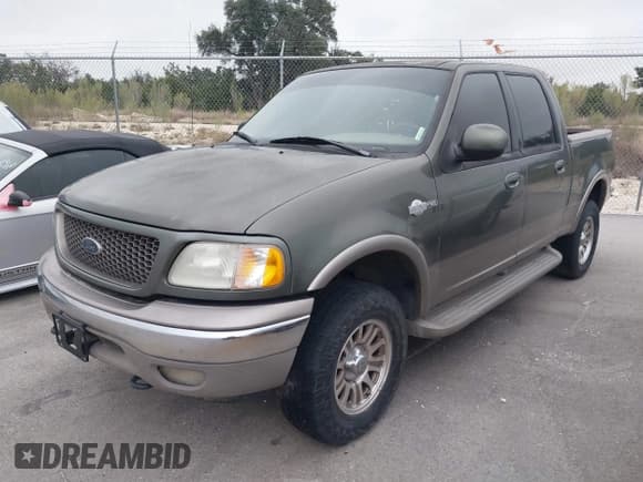 ✅ 2002 Ford F-150 XLT • VIN: 1FTRW08L02KA47900 • Лот: 43802887. Опубликован ранее на IAAI с пробегом 232 037 миль. Бесплатный доступ к архиву аукционных продаж из США и подробный отчёт об истории автомобиля на DreamBid. Изображение 2.