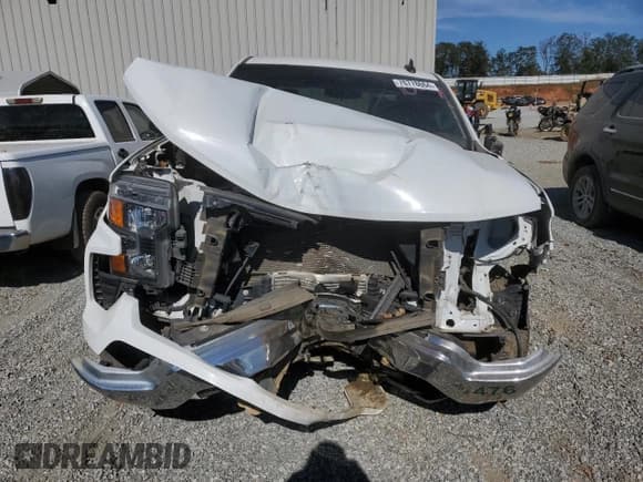 ✅ 2022 Chevrolet Silverado 1500 Work Truck • VIN: 1GCPAAEK9NZ622109 • Lot: 76778664. Wystawiony na Copart z przebiegiem 47 102 mil. Bezpłatny archiwum sprzedaży aukcyjnych z USA i szczegółowy raport historii pojazdu na DreamBid. Zdjęcie 5.