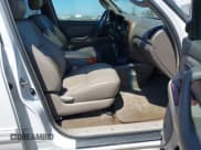 ✅ 2005 Toyota Tundra Limited • VIN: 5TBDT48175S490771 • Лот: 42117084. Опубликован ранее на IAAI с пробегом 233 575 миль. Бесплатный доступ к архиву аукционных продаж из США и подробный отчёт об истории автомобиля на DreamBid. Изображение 5.