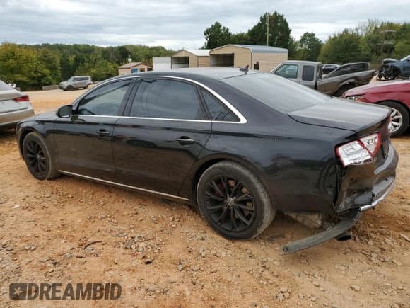 ✅ 2011 Audi A8 • VIN: WAURVAFD5BN016819 • Lot: 85524835. Wystawiony na Copart z przebiegiem 153 319 mil. Bezpłatny archiwum sprzedaży aukcyjnych z USA i szczegółowy raport historii pojazdu na DreamBid. Zdjęcie 2.