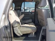 ✅ 2008 Ford Expedition Max Limited • VIN: 1FMFK19518LA83887 • Lot: 43214200. Wystawiony na IAAI z przebiegiem 302 078 mil. Bezpłatny archiwum sprzedaży aukcyjnych z USA i szczegółowy raport historii pojazdu na DreamBid. Zdjęcie 8.