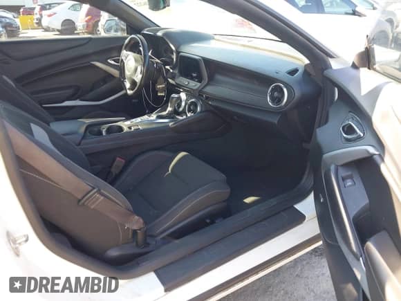 2016 Chevrolet Camaro 1LT с VIN 1G1FB1RS6G0134187, выставлен на аукционе IAAI как лот 43276222 с пробегом 89 556 миль миль и . История ставок и продаж доступна на DreamBid. Изображение 5.