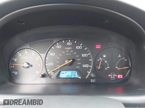 ✅ 1999 Honda Accord DX • VIN: 1HGCF8541XA068285 • Lot: 41152573. Listed on IAAI with 185,879 mi. Free auction sales archive from the USA and detailed vehicle history report at DreamBid. Image 7.