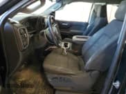 ✅ 2020 Chevrolet Silverado 1500 RST • VIN: 3GCUYEEDXLG216859 • Lot: 77385664. Wystawiony na Copart z przebiegiem 30 342 mil. Bezpłatny archiwum sprzedaży aukcyjnych z USA i szczegółowy raport historii pojazdu na DreamBid. Zdjęcie 7.