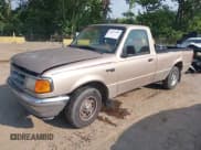 ✅ 1996 Ford Ranger XL • VIN: 1FTCR10A0TUA55546 • Lot: 42872200. Wystawiony na IAAI z przebiegiem 177 576 mil. Bezpłatny archiwum sprzedaży aukcyjnych z USA i szczegółowy raport historii pojazdu na DreamBid. Zdjęcie 2.
