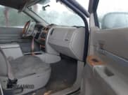 ✅ 2008 Chrysler Aspen Limited • VIN: 1A8HX58NX8F114696 • Lot: 43772335. Wystawiony na IAAI z przebiegiem 171 220 mil. Bezpłatny archiwum sprzedaży aukcyjnych z USA i szczegółowy raport historii pojazdu na DreamBid. Zdjęcie 5.