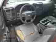 2016 Chevrolet Silverado 1500 Work Truck z VIN 1GCNKNEH9GZ332648, wystawiony jako Copart lot #68241095 z przebiegiem 185 628 mil mil oraz Szkoda całkowita • Salvage title. Historia ofert i sprzedaży dostępna na DreamBid. Obrazek 8.