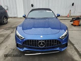 ✅ 2023 Mercedes-Benz SL 43 AMG • VIN: W1KVK5AB0PF018203 • Lot: 81153894. Wystawiony na Copart z przebiegiem 10 886 mil. Bezpłatny archiwum sprzedaży aukcyjnych z USA i szczegółowy raport historii pojazdu na DreamBid. Zdjęcie 5.