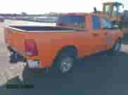 2014 Ram 1500 Express z VIN 1C6RR6FT3ES264091, wystawiony jako IAAI lot #43295229 z przebiegiem 131 231 mil mil oraz . Historia ofert i sprzedaży dostępna na DreamBid. Obrazek 4.