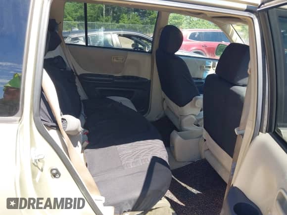 2001 Toyota Highlander с VIN JTEHF21A610010162, выставлен на аукционе IAAI как лот 42777204 с пробегом 234 141 миль миль и . История ставок и продаж доступна на DreamBid. Изображение 8.