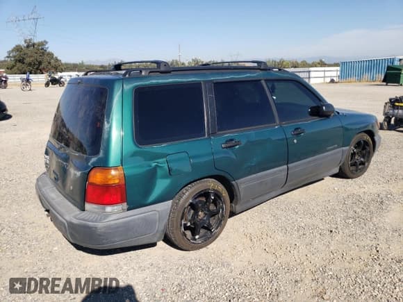 ✅ 1998 Subaru Forester L • VIN: JF1SF6359WG705998 • Lot: 70303674. Wystawiony na Copart z przebiegiem Nie podano. Bezpłatny archiwum sprzedaży aukcyjnych z USA i szczegółowy raport historii pojazdu na DreamBid. Zdjęcie 3.