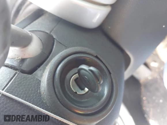 ✅ 2004 MINI Hardtop • VIN: WMWRC33424TC53596 • Lot: 42202887. Listed on IAAI with 237,482 mi. Free auction sales archive from the USA and detailed vehicle history report at DreamBid. Image 11.