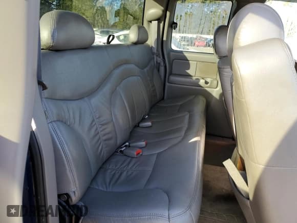 ✅ 2001 GMC Sierra 1500 SL • VIN: 2GTEC19T311189023 • Lot: 42906475. Listed on Copart with 221,286 mi. Free auction sales archive from the USA and detailed vehicle history report at DreamBid. Image 10.