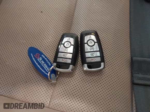 ✅ 2020 Ford Escape Titanium Hybrid • VIN: 1FMCU9DZ8LUC26245 • Lot: 42716032. Listed on IAAI with 57,773 mi. Free auction sales archive from the USA and detailed vehicle history report at DreamBid. Image 11.