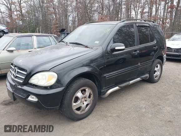✅ 2003 Mercedes-Benz M 350 • VIN: 4JGAB57E43A411943 • Lot: 43799778. Listed on IAAI with 193,800 mi. Free auction sales archive from the USA and detailed vehicle history report at DreamBid. Image 2.