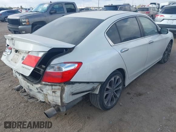 ✅ 2013 Honda Accord Sport • VIN: 1HGCR2F56DA228362 • Lot: 43736174. Wystawiony na IAAI z przebiegiem 35 049 mil. Bezpłatny archiwum sprzedaży aukcyjnych z USA i szczegółowy raport historii pojazdu na DreamBid. Zdjęcie 4.