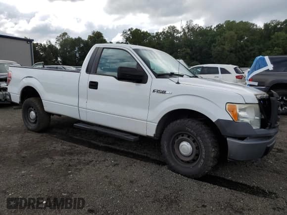 ✅ 2010 Ford F-150 XL • VIN: 1FTMF1CW4AKE57387 • Lot: 69661175. Listed on Copart with Not provided. Free auction sales archive from the USA and detailed vehicle history report at DreamBid. Image 4.
