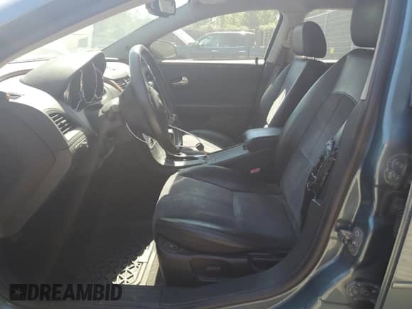 2009 Chevrolet Malibu 2LT z VIN 1G1ZJ57B49F214632, wystawiony jako Copart lot #71023324 z przebiegiem 44 493 mil mil oraz Szkoda całkowita • Salvage title. Historia ofert i sprzedaży dostępna na DreamBid. Obrazek 7.