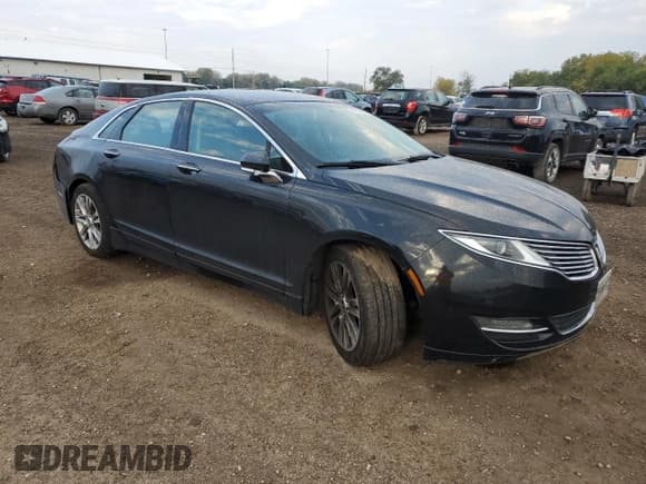 ✅ 2013 Lincoln MKZ • VIN: 3LN6L2G92DR817831 • Lot: 86621005. Wystawiony na Copart z przebiegiem 179 625 mil. Bezpłatny archiwum sprzedaży aukcyjnych z USA i szczegółowy raport historii pojazdu na DreamBid. Zdjęcie 4.