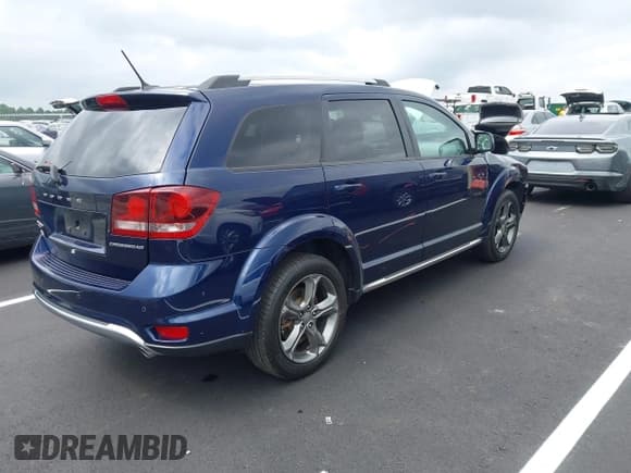 ✅ 2017 Dodge Journey Crossroad Plus • VIN: 3C4PDDGG2HT513827 • Lot: 42909190. Listed on IAAI with 156,795 mi. Free auction sales archive from the USA and detailed vehicle history report at DreamBid. Image 4.