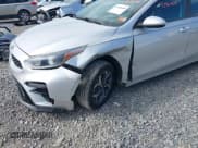 ✅ 2019 Kia Forte LXS • VIN: 3KPF24AD4KE095492 • Lot: 41968689. Listed on IAAI with 89,652 mi. Free auction sales archive from the USA and detailed vehicle history report at DreamBid. Image 6.