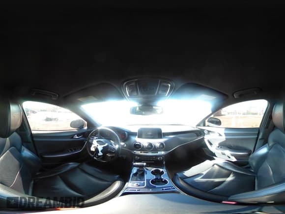 ✅ 2020 Kia Stinger GT-Line • VIN: KNAE15LA2L6073972 • Лот: 43596949. Опубликован ранее на IAAI с пробегом 140 475 миль. Бесплатный доступ к архиву аукционных продаж из США и подробный отчёт об истории автомобиля на DreamBid. Изображение 18.