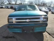 ✅ 1996 Chevrolet S-10 LS • VIN: 1GCCS19X9T8195499 • Лот: 47099095. Опубликован ранее на Copart с пробегом 127 945 миль. Бесплатный доступ к архиву аукционных продаж из США и подробный отчёт об истории автомобиля на DreamBid. Изображение 5.