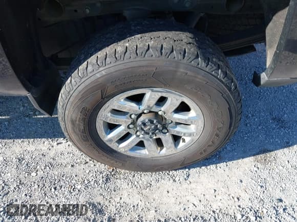 ✅ 2019 Chevrolet Silverado 2500HD LTZ • VIN: 1GC1KTEY2KF227172 • Лот: 43509869. Опубликован ранее на IAAI с пробегом 147 463 миль. Бесплатный доступ к архиву аукционных продаж из США и подробный отчёт об истории автомобиля на DreamBid. Изображение 12.