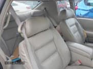 ✅ 2001 Cadillac Eldorado ESC • VIN: 1G6EL12Y01B107760 • Lot: 42797121. Wystawiony na IAAI z przebiegiem 86 446 mil. Bezpłatny archiwum sprzedaży aukcyjnych z USA i szczegółowy raport historii pojazdu na DreamBid. Zdjęcie 8.