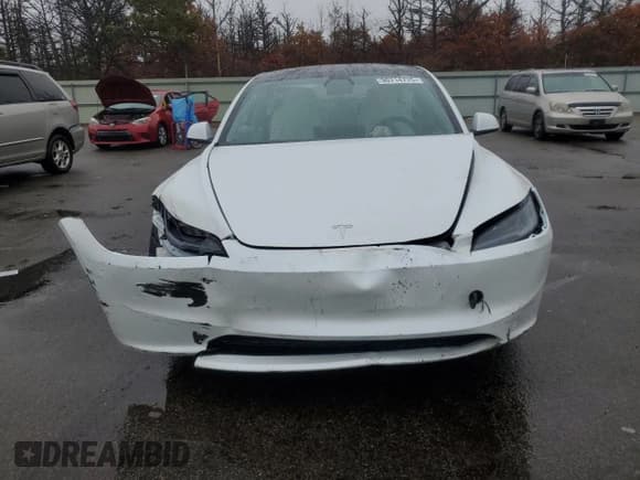 ✅ 2025 Tesla Model 3 Long Range • VIN: 5YJ3E1EA1SF073615 • Lot: 90714775. Listed on Copart with 665 mi. Free auction sales archive from the USA and detailed vehicle history report at DreamBid. Image 5.