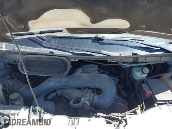 ✅ 2015 Ford Transit Cargo • VIN: 1FTNR2XM3FKB08495 • Lot: 42552135. Listed on IAAI with 235,461 mi. Free auction sales archive from the USA and detailed vehicle history report at DreamBid. Image 10.