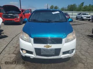 ✅ 2009 Chevrolet Aveo 2LT • VIN: KL1TG66E49B384582 • Lot: 55059115. Wystawiony na Copart z przebiegiem 180 151 mil. Bezpłatny archiwum sprzedaży aukcyjnych z USA i szczegółowy raport historii pojazdu na DreamBid. Zdjęcie 5.